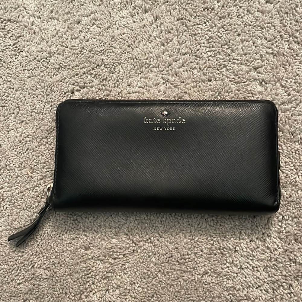 Black Kate spade wallet